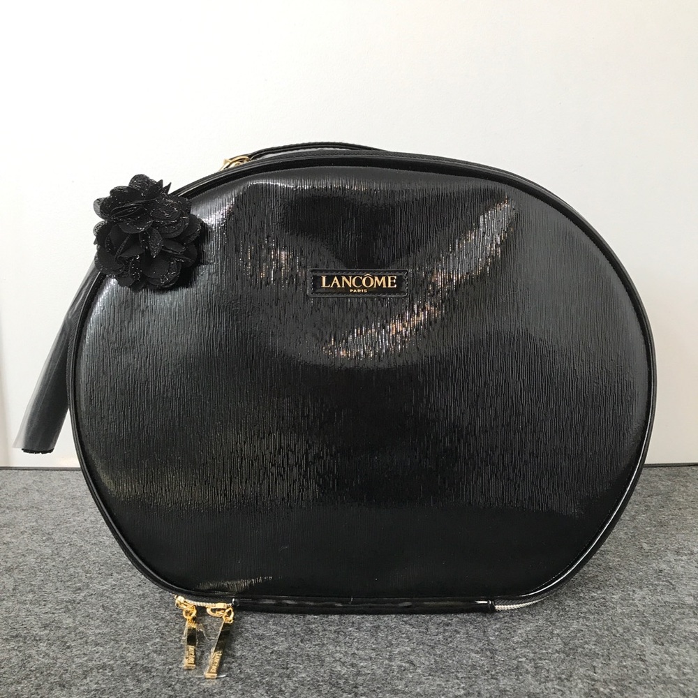 NWOT Lancombe Bag